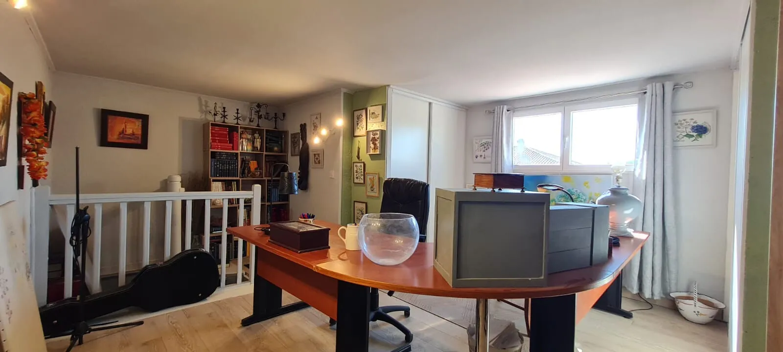 Maison rénovée avec 4 chambres, jardin clos et piscinable à Saint Paul Trois Châteaux 