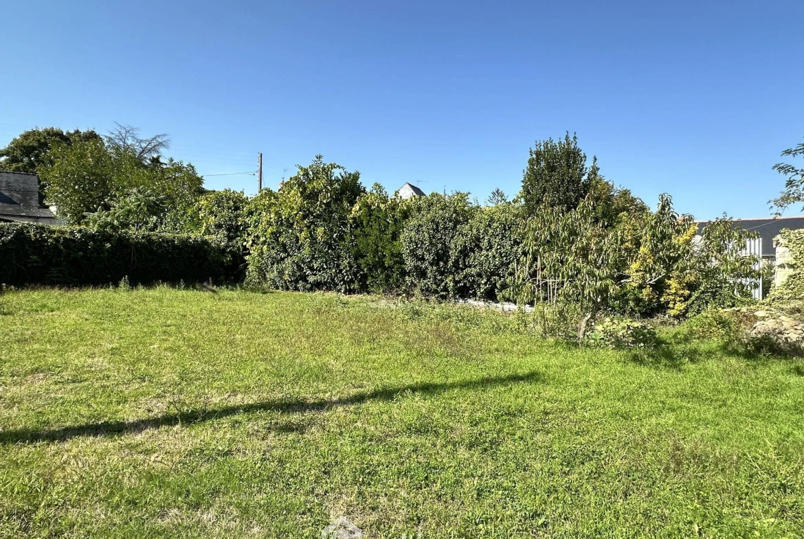 Charmante maison en pierre rénovée de 72,68 m² à Seiches-sur-le-Loir 
