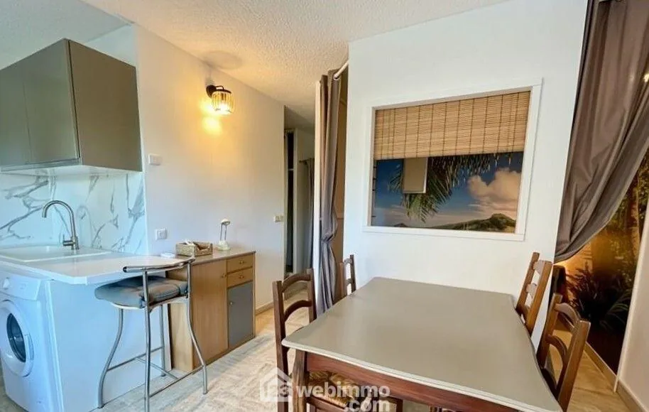Charmant appartement de 33 m² à Sainte-Maxime avec parking et emplacement privilégié 