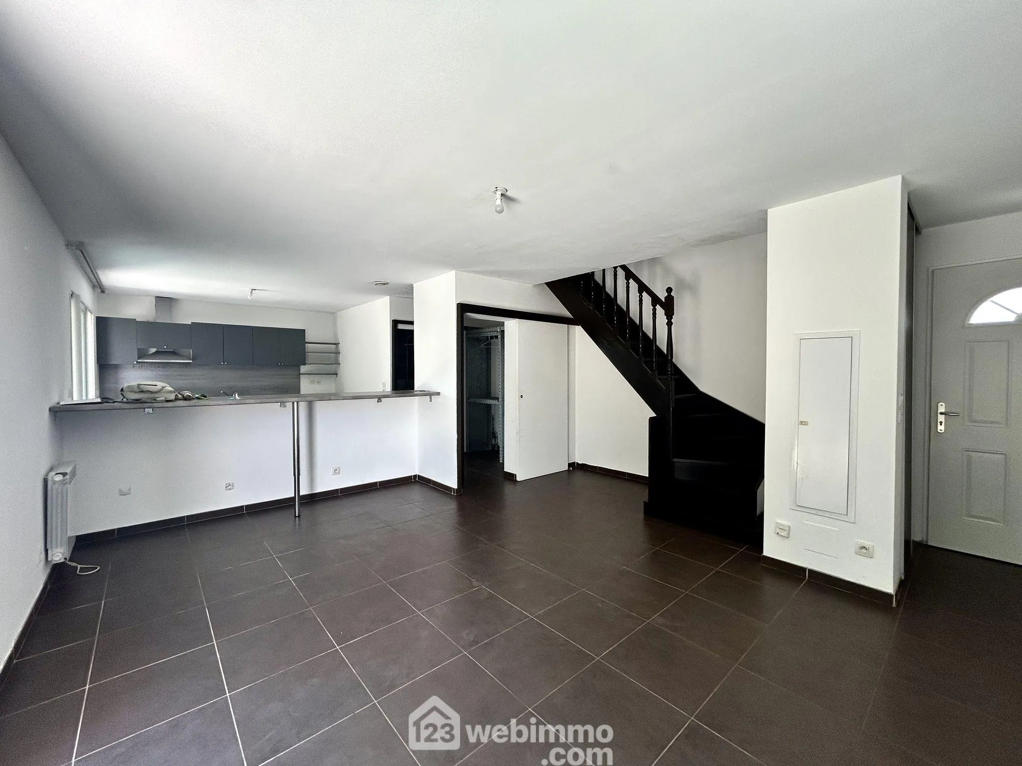 Maison de 83 m² avec terrasse et jardin à Folelli 