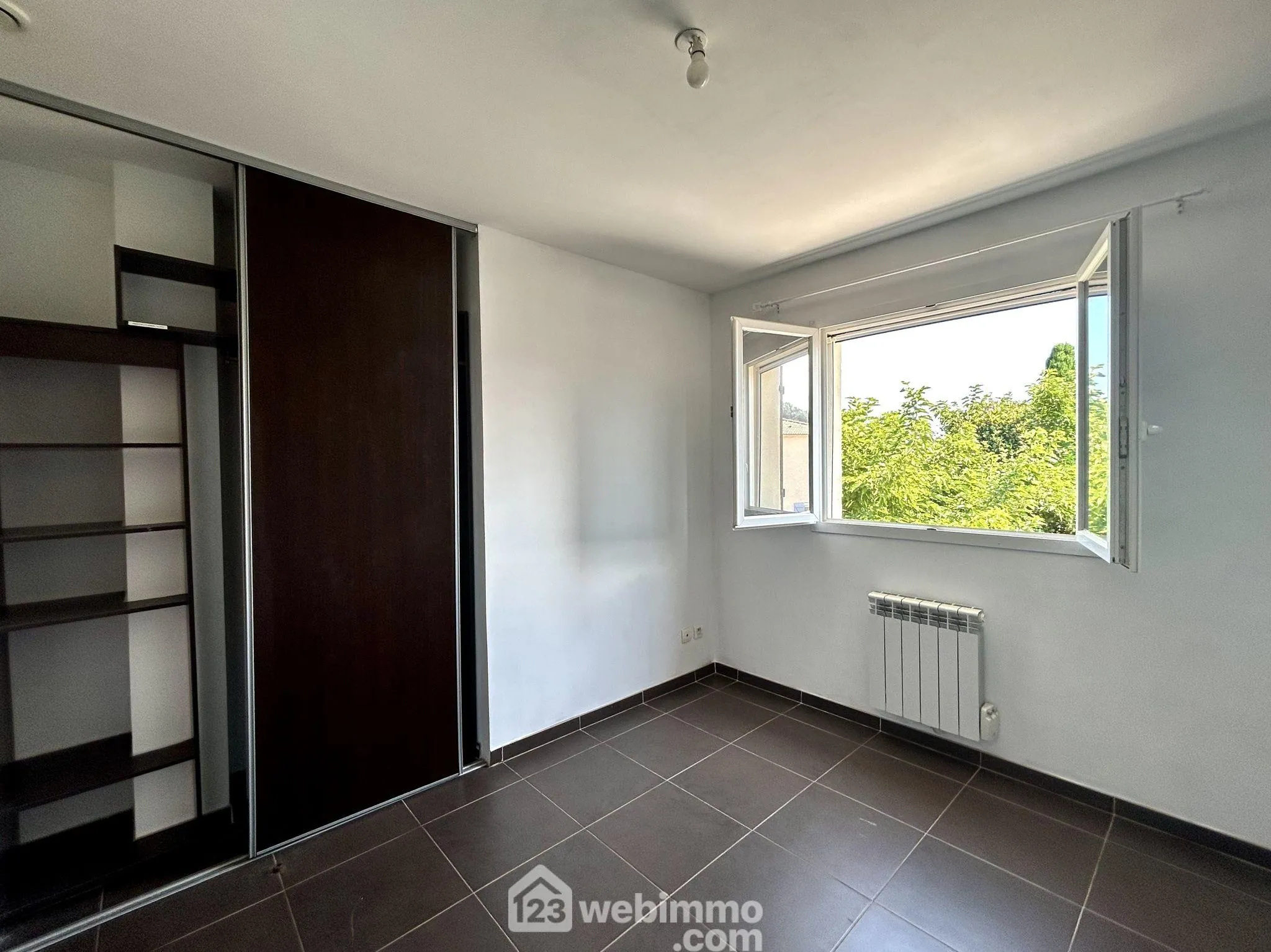Maison de 83 m² avec terrasse et jardin à Folelli 