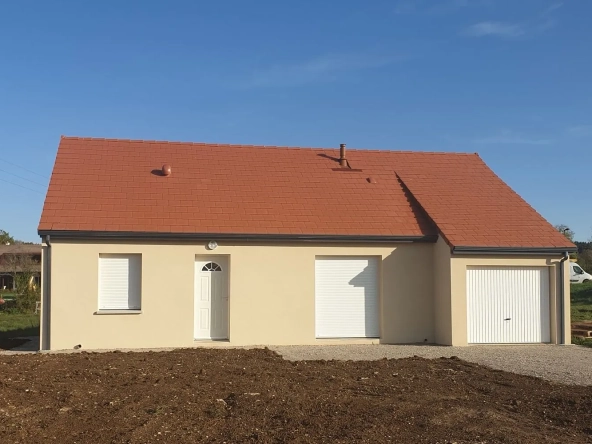 Maison à construire à Bury avec 2 chambres, garage et PTZ