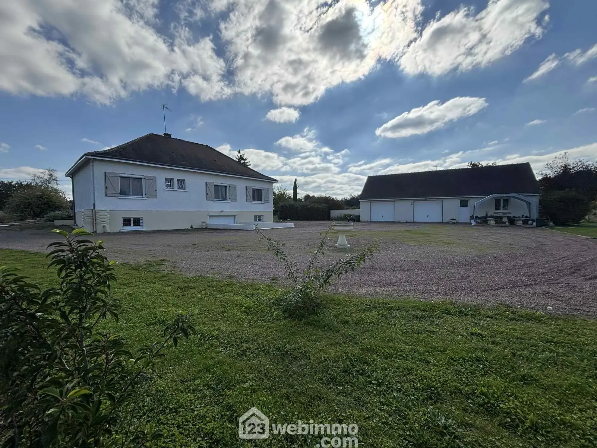 Maison familiale de 125 m² avec terrain arboré à Antran 