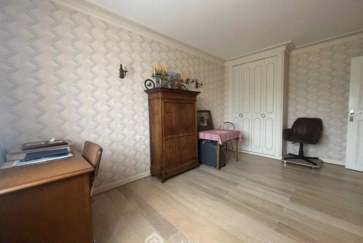 Maison familiale de 125 m² avec terrain arboré à Antran 