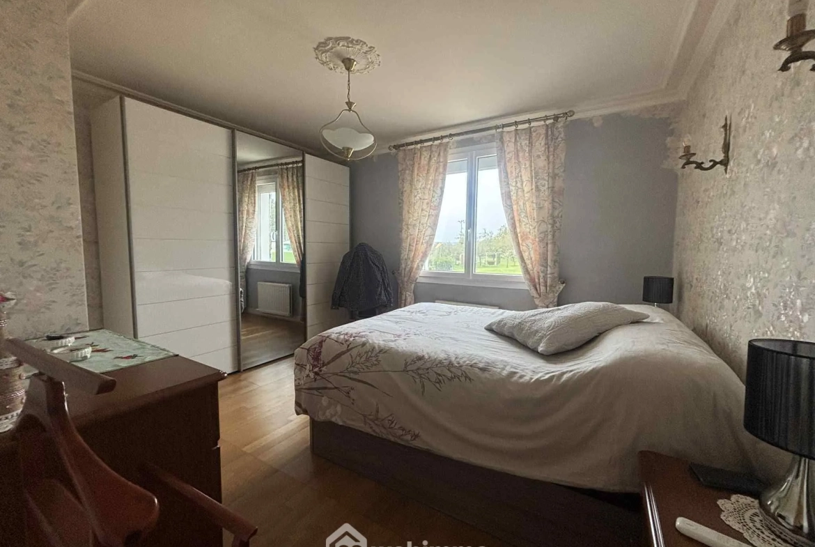 Maison familiale de 125 m² avec terrain arboré à Antran 