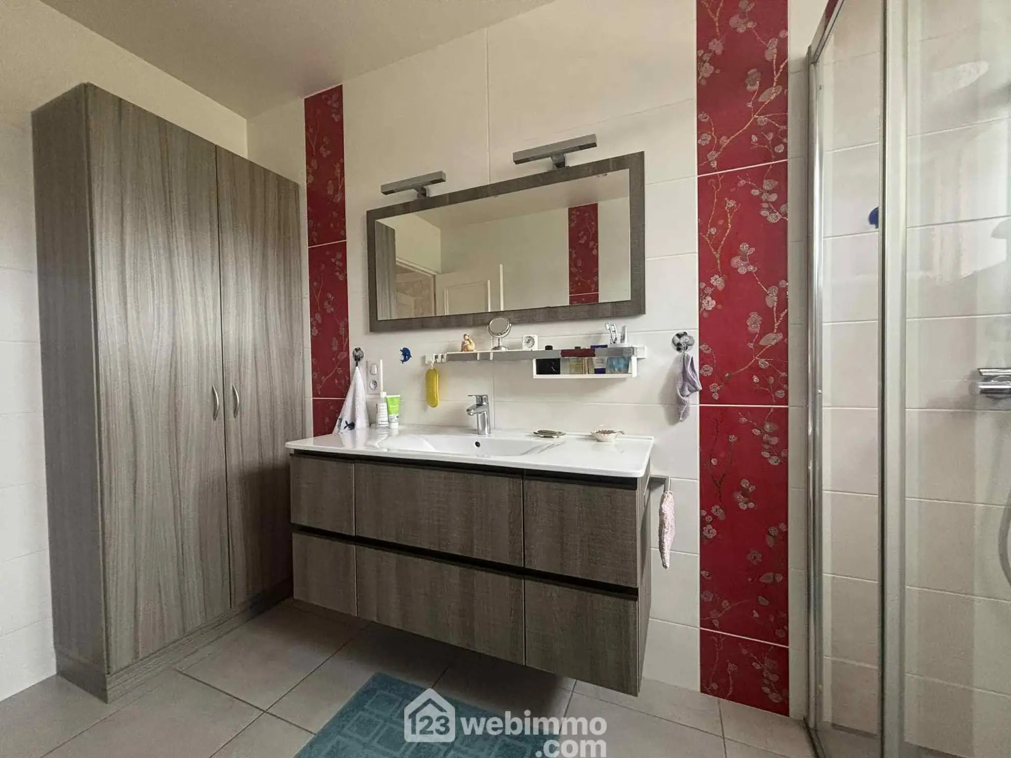 Maison familiale de 125 m² avec terrain arboré à Antran 