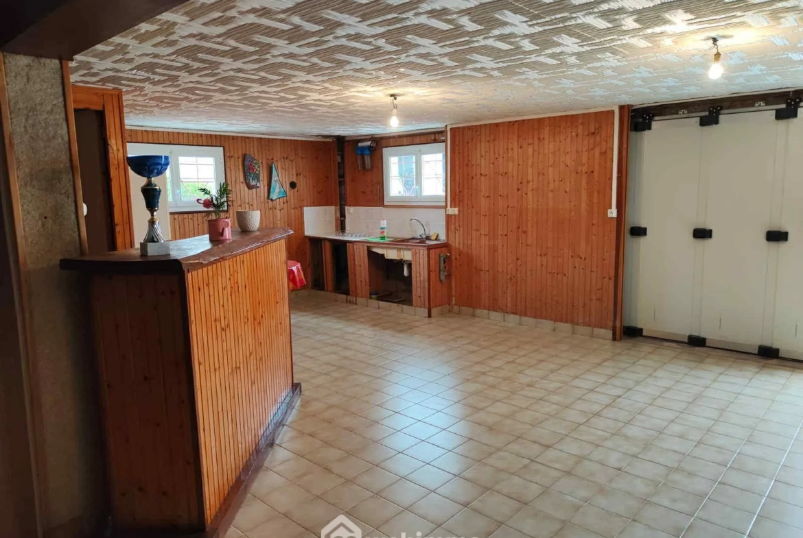 Maison familiale de 125 m² avec terrain arboré à Antran 