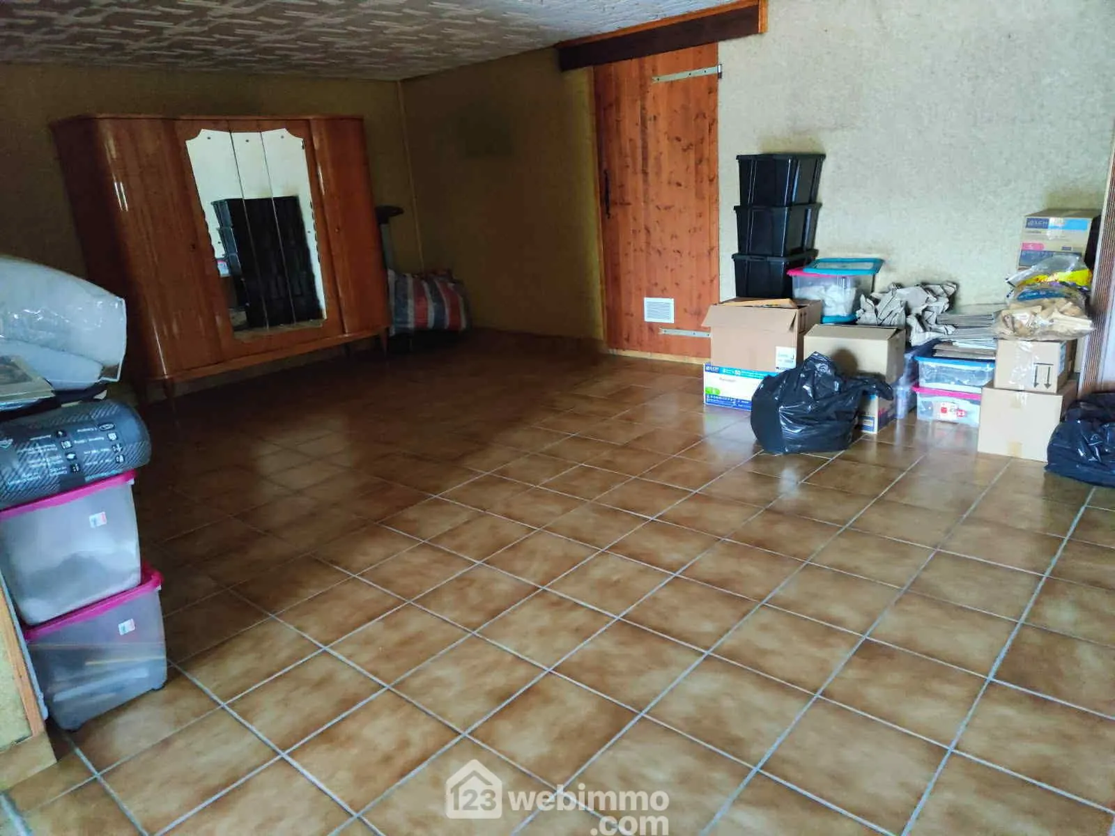 Maison familiale de 125 m² avec terrain arboré à Antran 