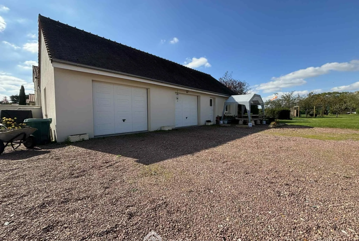 Maison familiale de 125 m² avec terrain arboré à Antran 