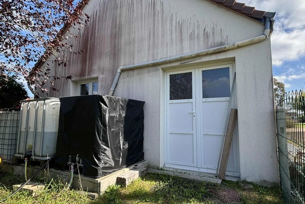 Maison familiale de 125 m² avec terrain arboré à Antran 