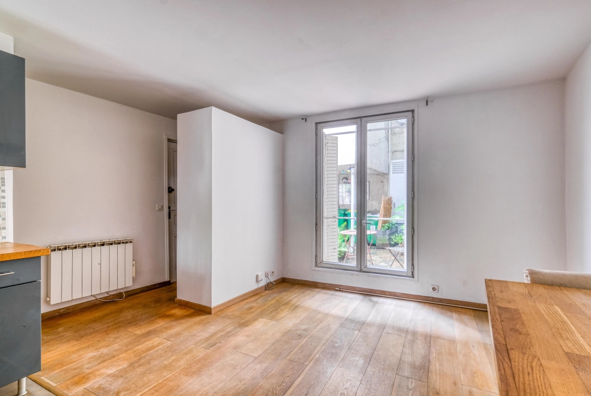 Studio à vendre dans le 14e arrondissement de Paris proche métro Pernety 