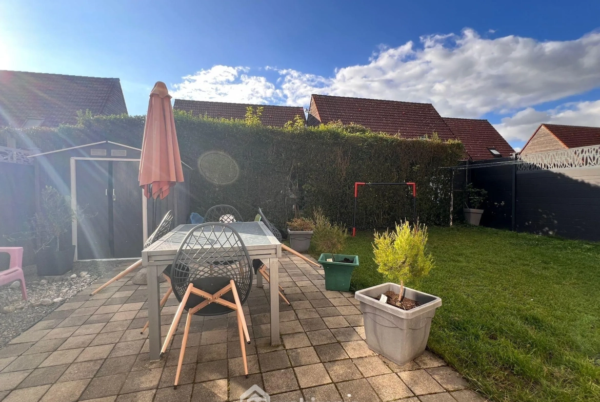 Maison 4 chambres avec garage et terrain à Belleville-sur-Meuse 