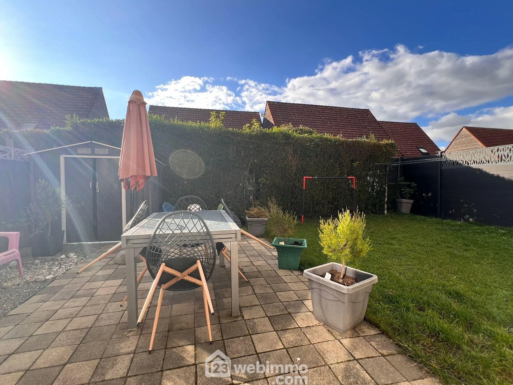 Maison 4 chambres avec garage et terrain à Belleville-sur-Meuse 