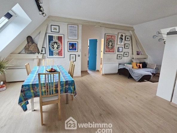 Appartement rénové de 59 m² à Samoreau avec parking et cave