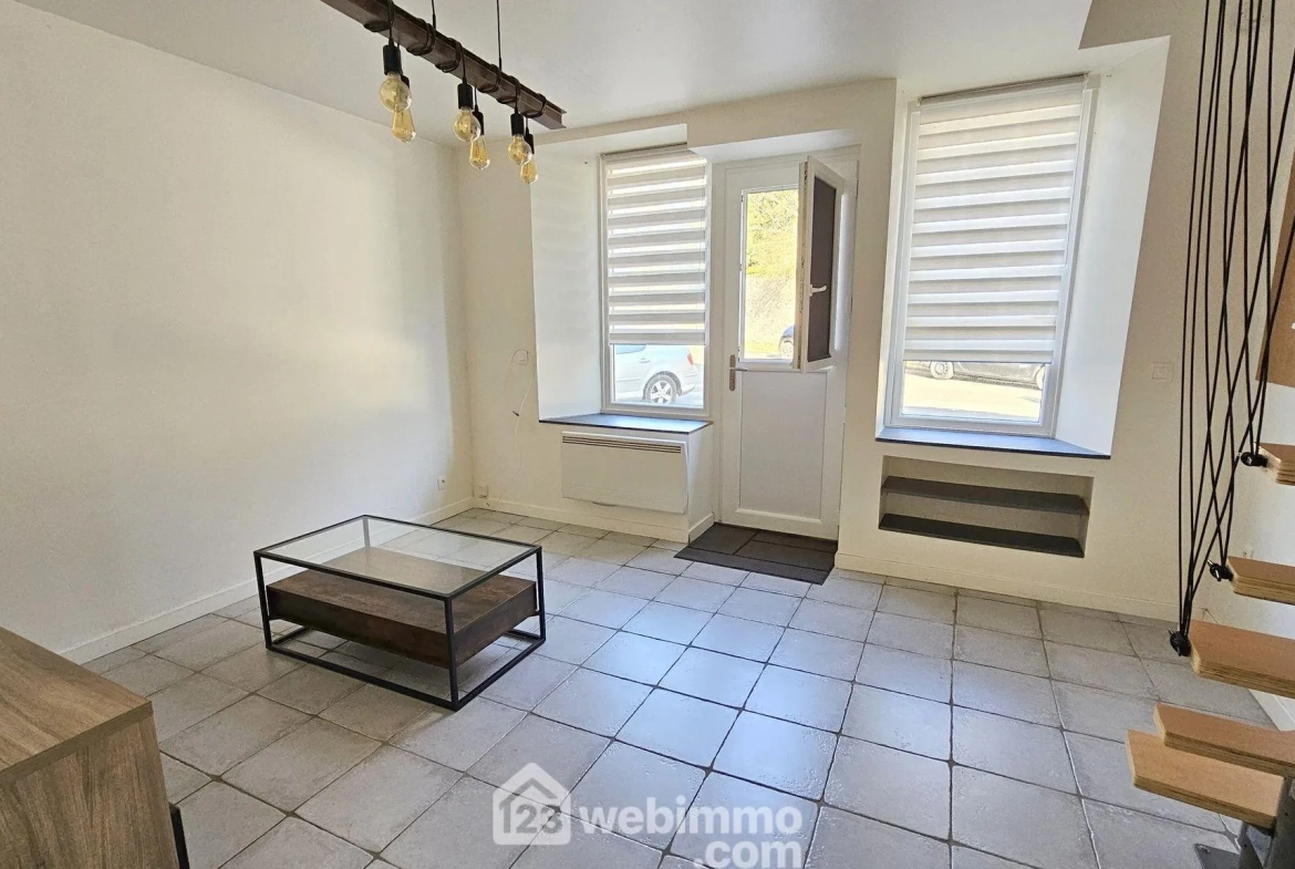 Maison rénovée de 46 m² à Écharcon, calme et prête à vivre 