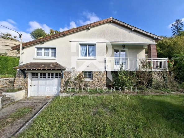 Maison à vendre à Beaumontel — 74 m² avec terrain de 920 m², 2 chambres, sous-sol et portail électrique