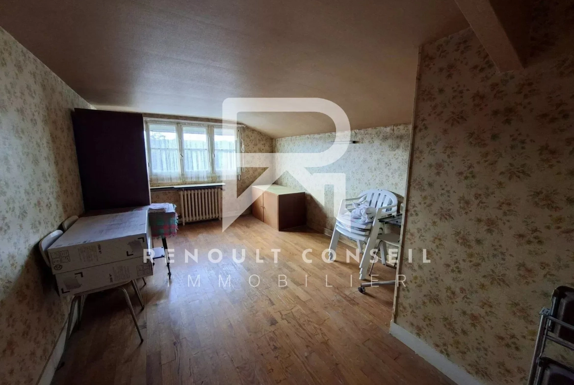 Maison à vendre à Beaumontel — 74 m² avec terrain de 920 m², 2 chambres, sous-sol et portail électrique 