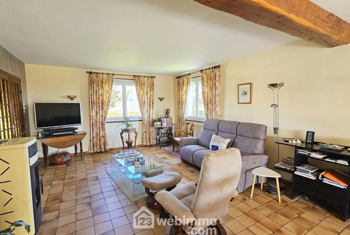 Maison de 176 m² avec jardin et dépendance au Malesherbois 