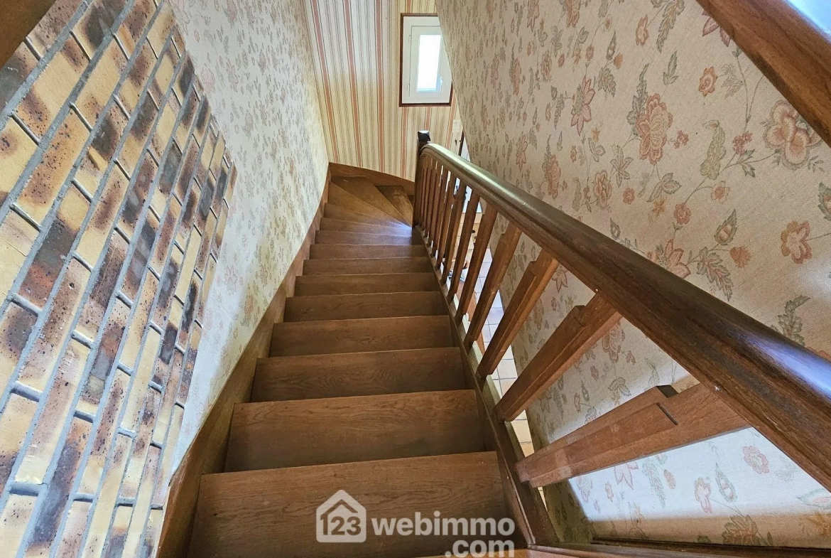 Maison de 176 m² avec jardin et dépendance au Malesherbois 