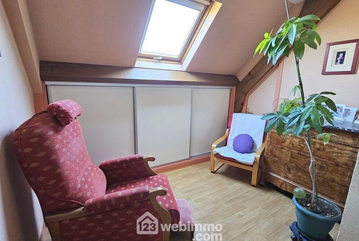 Maison de 176 m² avec jardin et dépendance au Malesherbois 