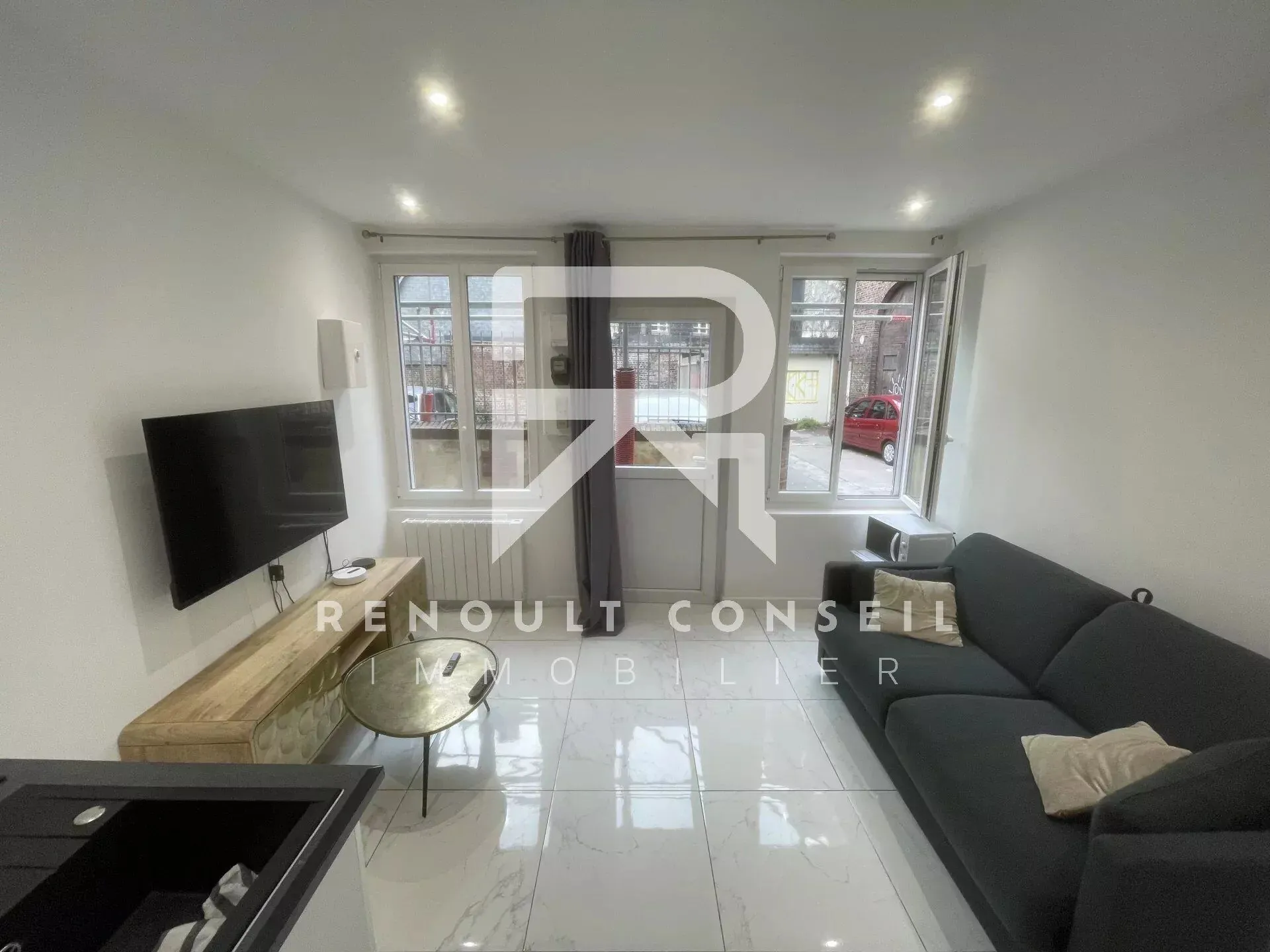 Studio à vendre de 16,79 m² dans le centre historique de Rouen 
