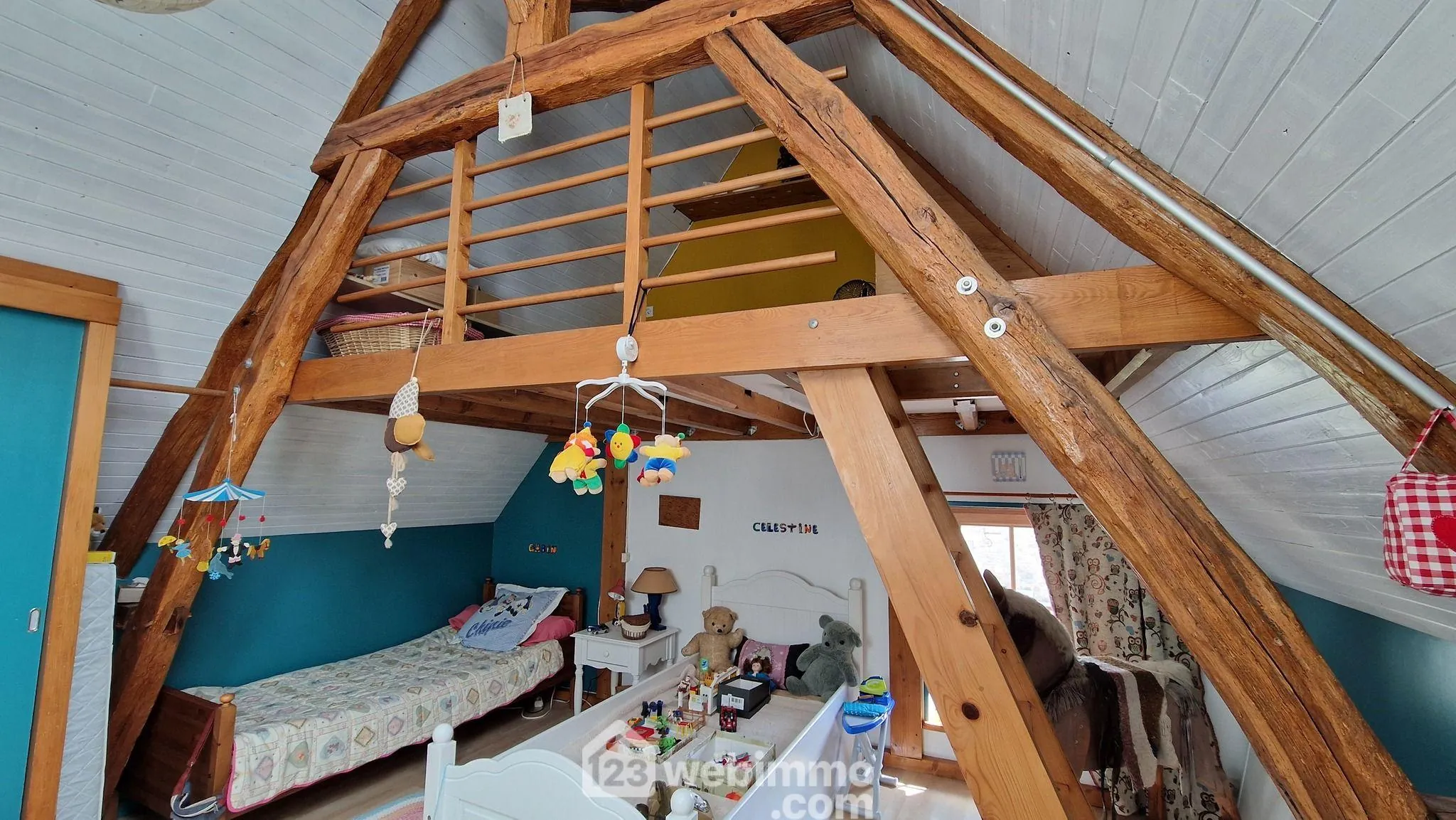 Charmante maison en pierre de 140 m² à Veslud, prête à emménager 