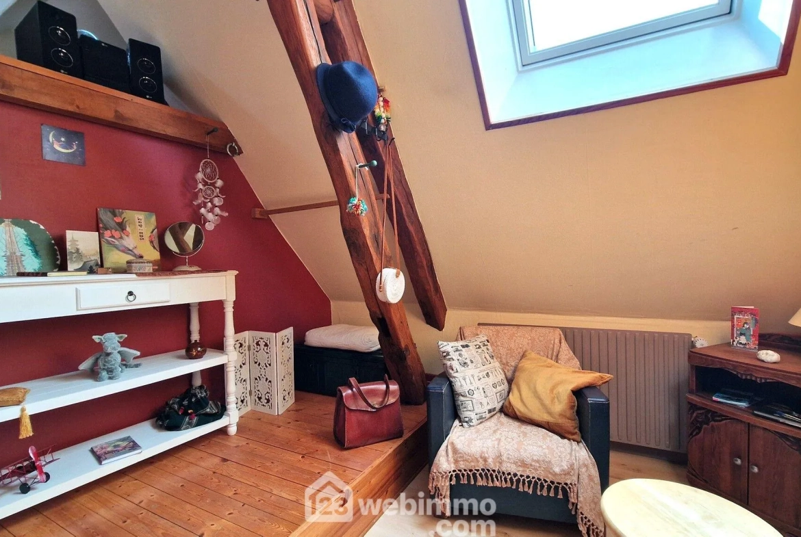 Charmante maison en pierre de 140 m² à Veslud, prête à emménager 