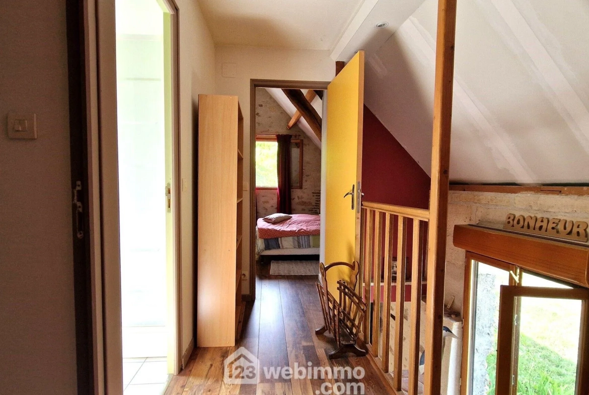 Charmante maison en pierre de 140 m² à Veslud, prête à emménager 