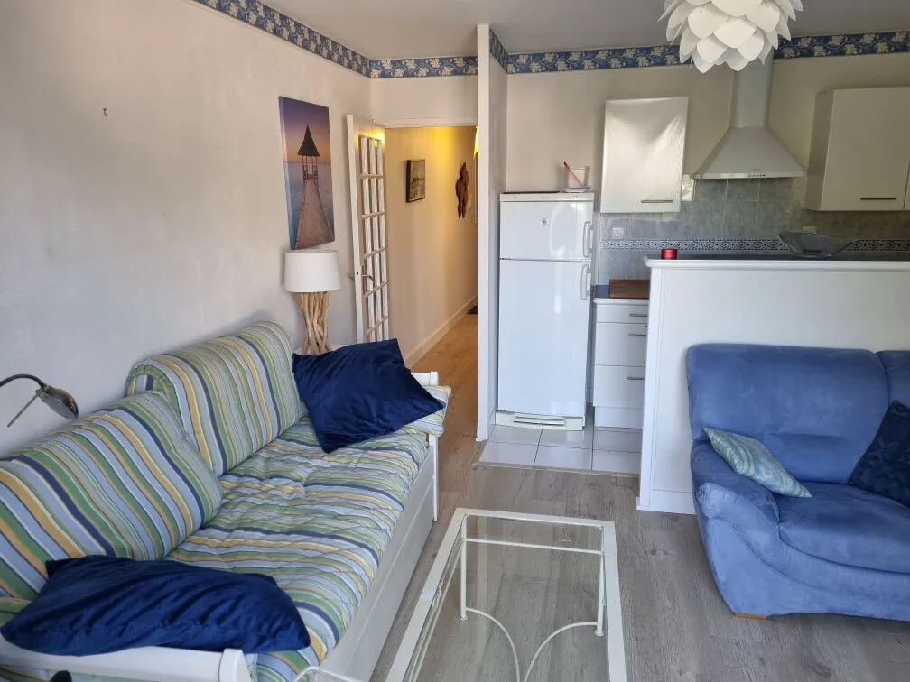 Charmant T2 à vendre à La Baule-Escoublac, terrasse et cave, proche mer 