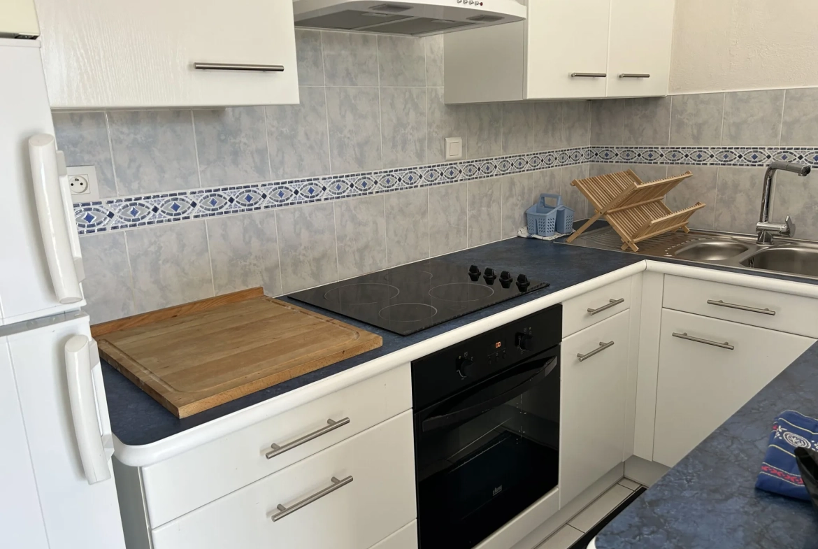 Charmant T2 à vendre à La Baule-Escoublac, terrasse et cave, proche mer 