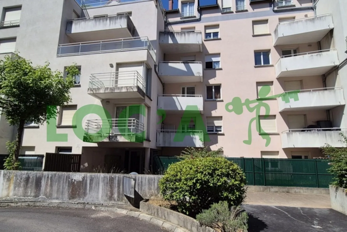 Appartement F2 avec balcon et parking à Dijon proche Toison d'Or 