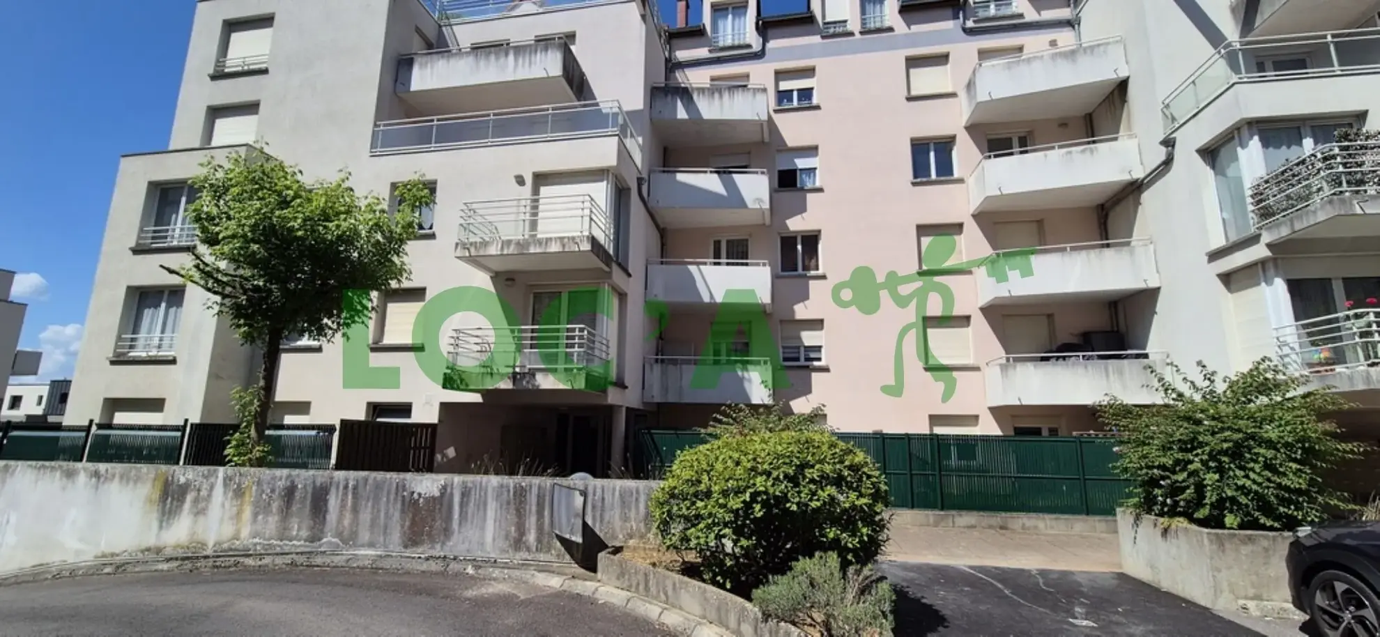 Appartement F2 avec balcon et parking à Dijon proche Toison d'Or 