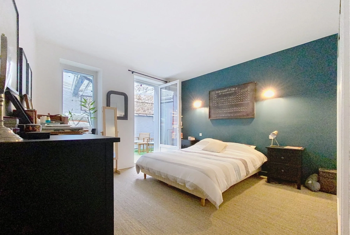 Maison de ville à vendre à Laguèpie - 100 m² avec terrasse et 3 chambres 