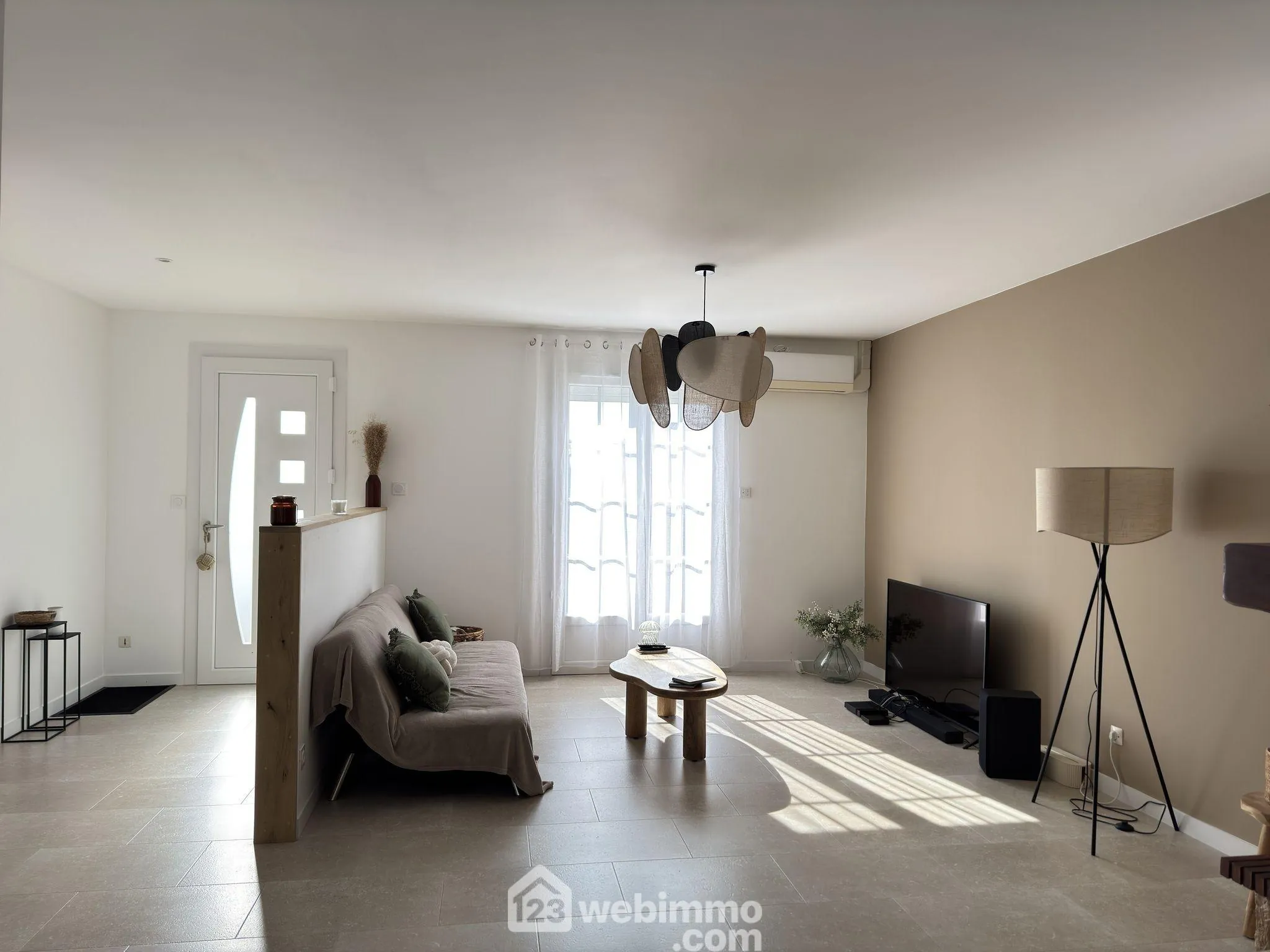 À vendre maison récente de 88 m² à Toutlemonde, 3 chambres avec garage et jardin 