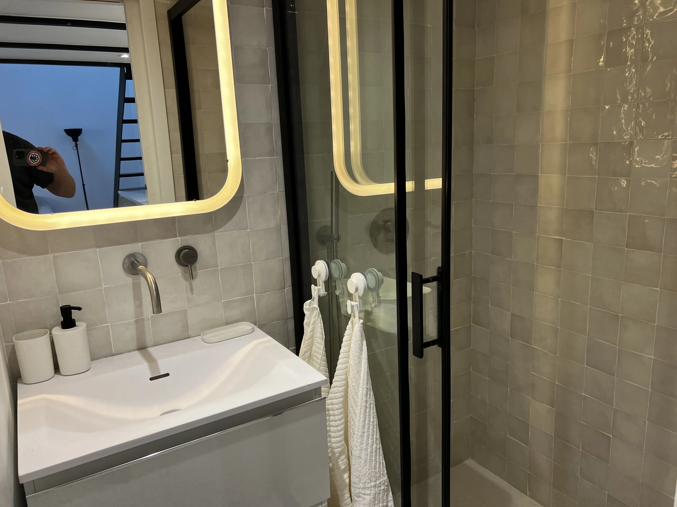 Charmant loft de 30 m² en rez-de-chaussée dans le 6e arrondissement de Marseille 
