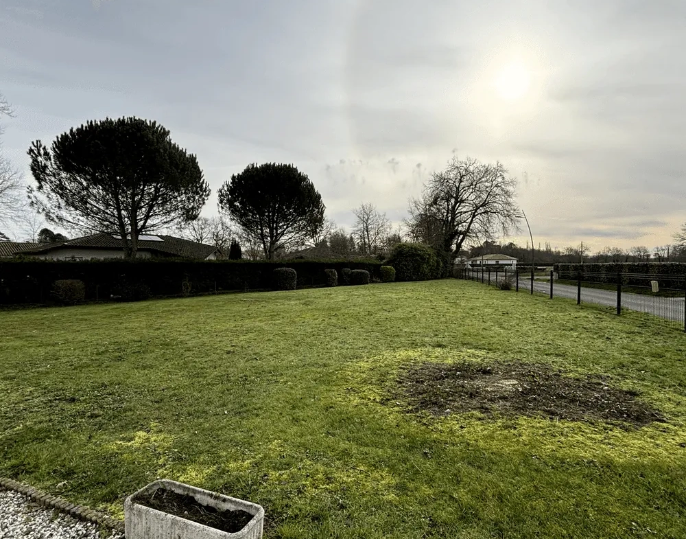Vente maison 2 chambres avec garage à Bretagne de Marsan - Terrain de 781 m² 