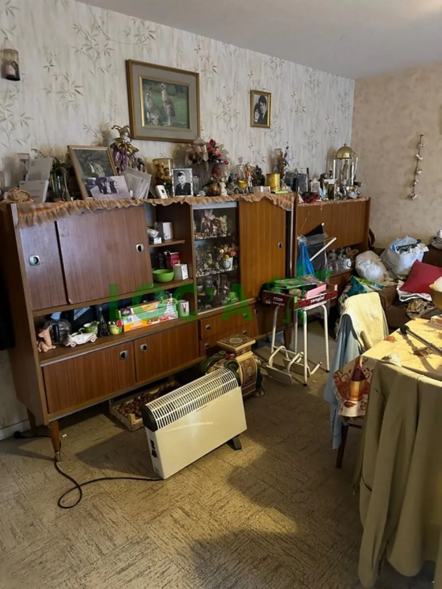 Maison mitoyenne de 75 m² à Genlis à rénover avec jardin 