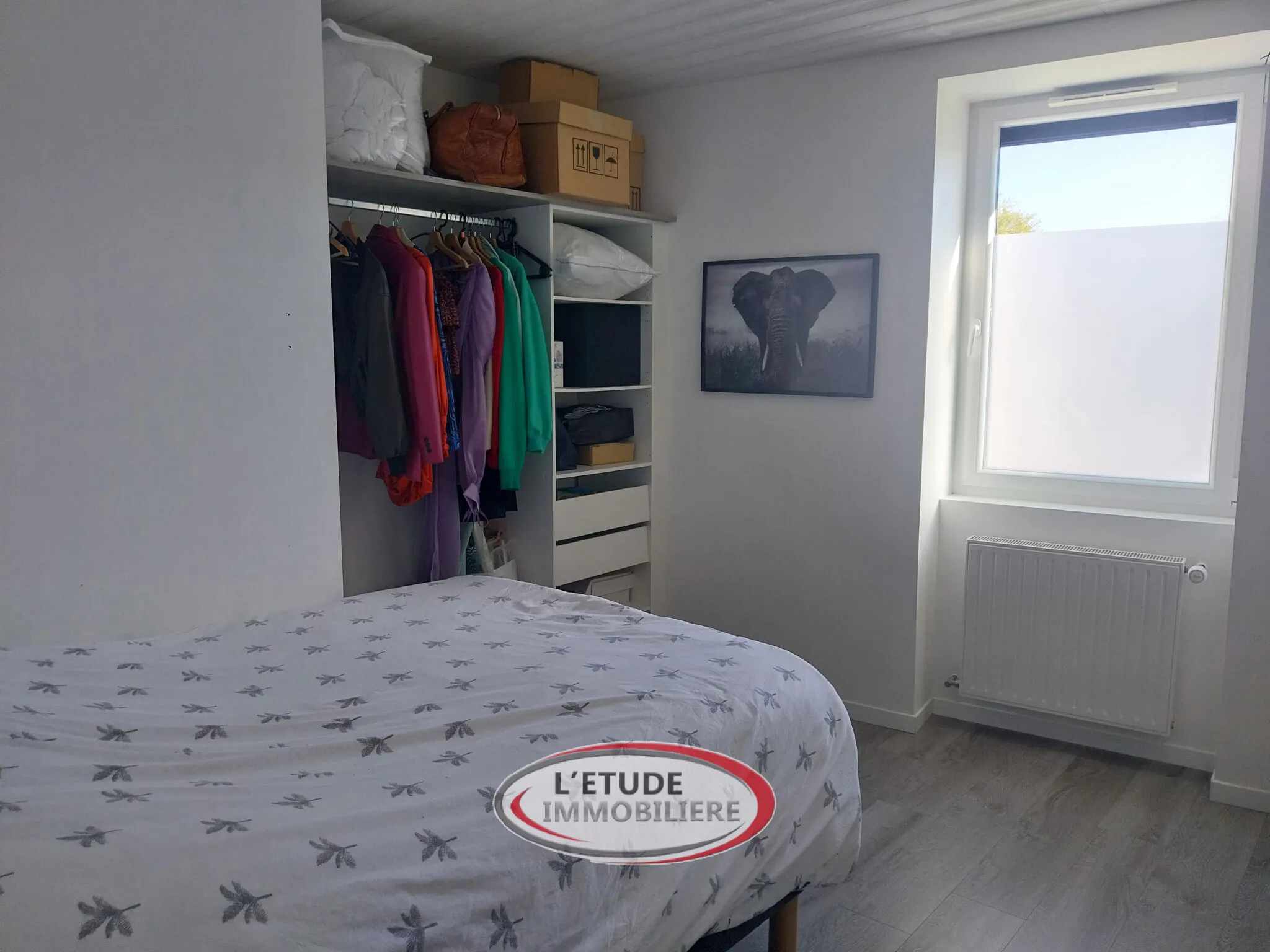 Belle maison rénovée à Sainte-Pazanne avec terrasse et stationnement privé 