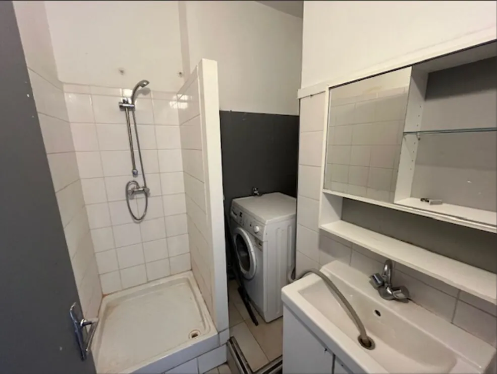 Appartement 1 pièce de 35 m² à Joliette, Marseille - Investissement ou premier achat 