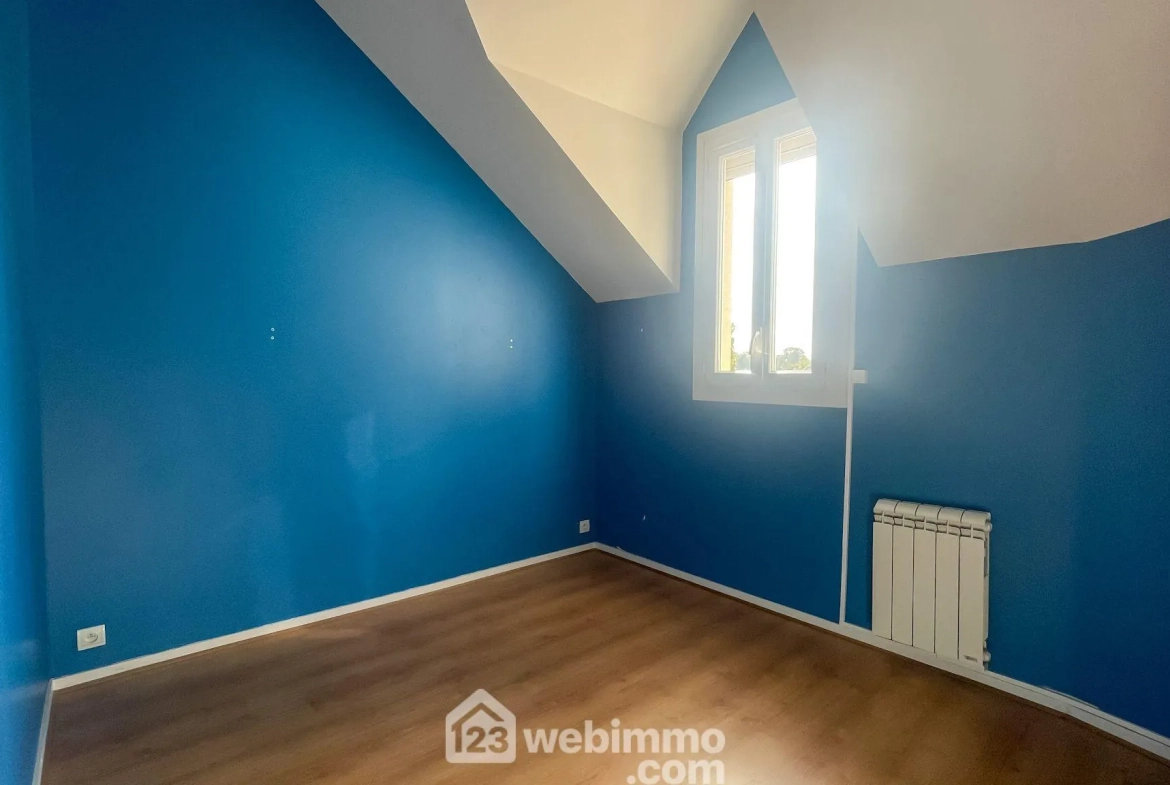 Charmant duplex de 82 m² à Marolles-En-Brie, proche commodités et jardin 