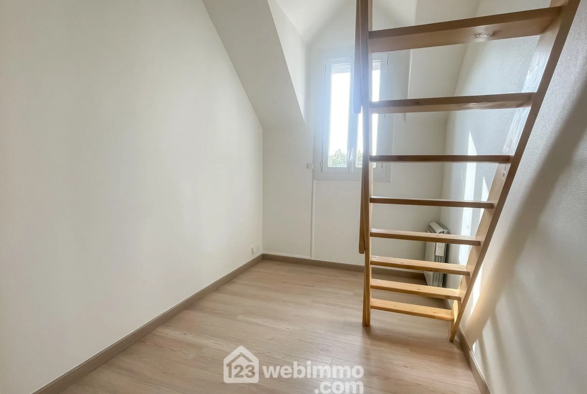 Charmant duplex de 82 m² à Marolles-En-Brie, proche commodités et jardin 