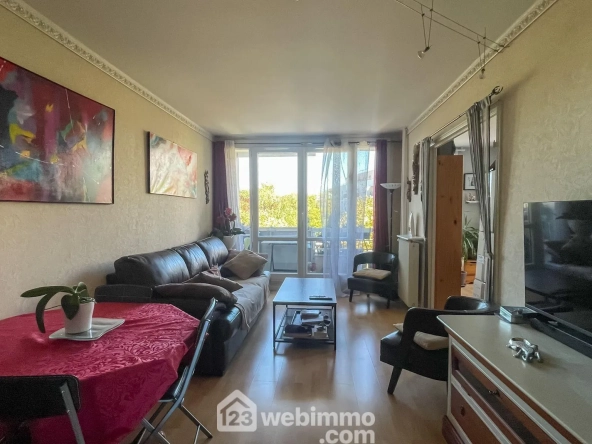 Appartement 64m² à vendre à Boissy-Saint-Léger avec balcon et parking