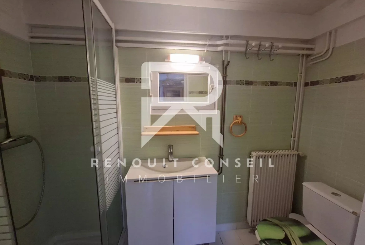 Longère à rénover à Barquet (27170) — Maison ancienne avec dépendance et garage 