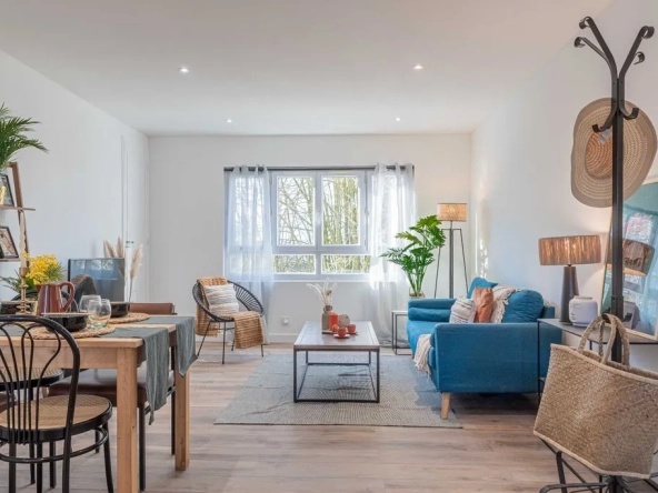 Bel appartement 3 pièces rénové à Fresnes proche métro Ligne 14