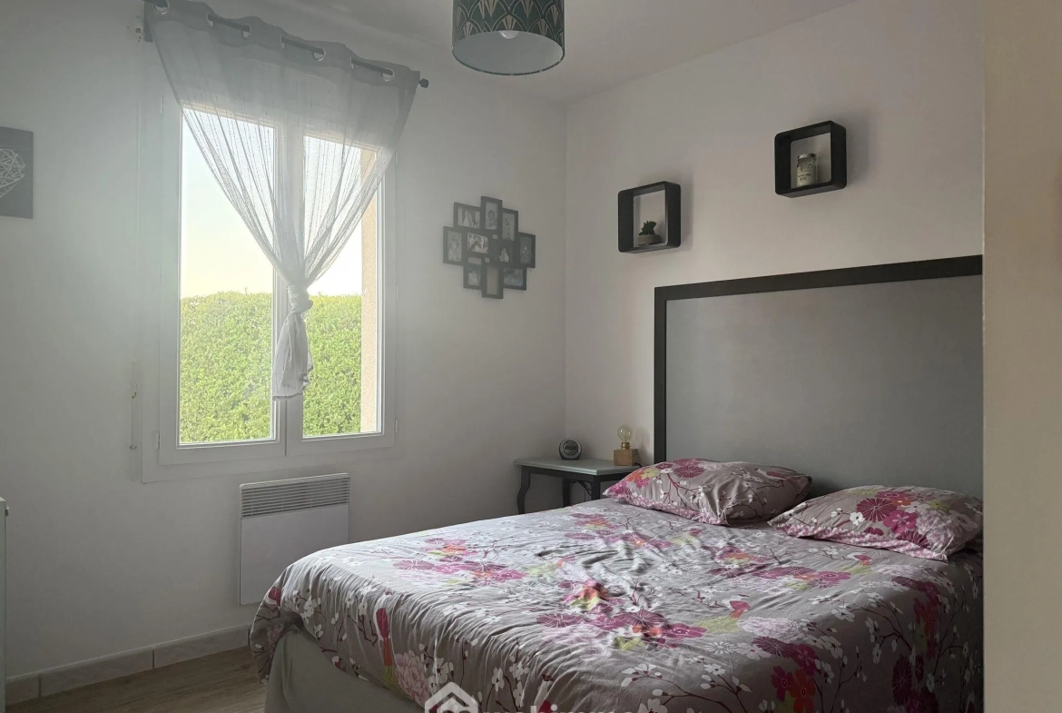 Maison 103m² avec piscine à Champigny en Rochereau 