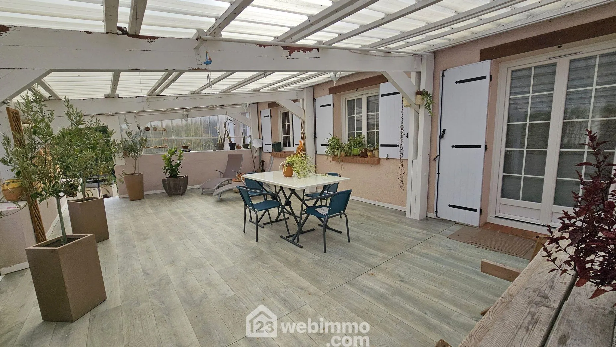 Maison à vendre de 112 m² avec jardin arboré près du Malesherbois 