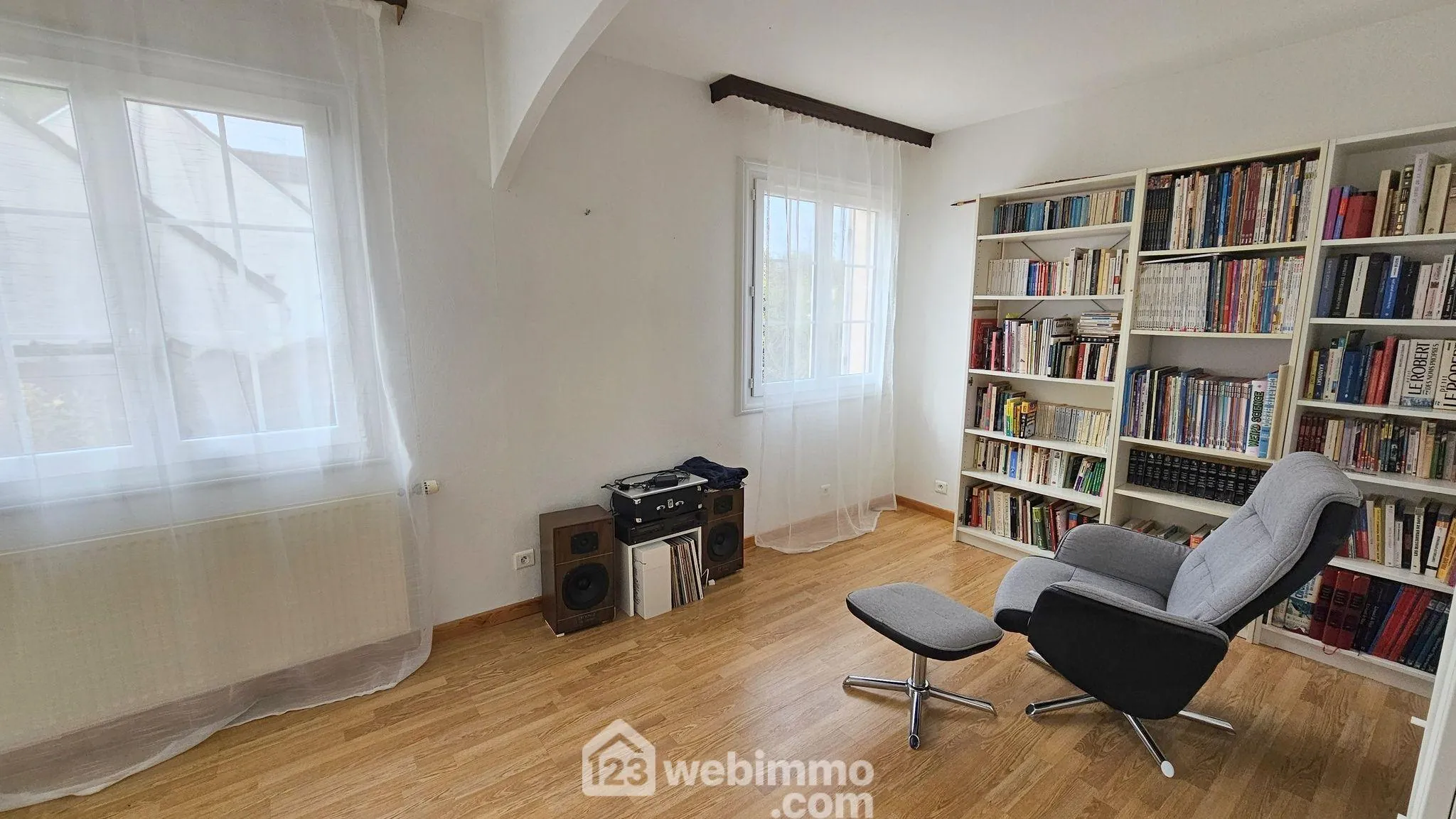 Maison à vendre de 112 m² avec jardin arboré près du Malesherbois 