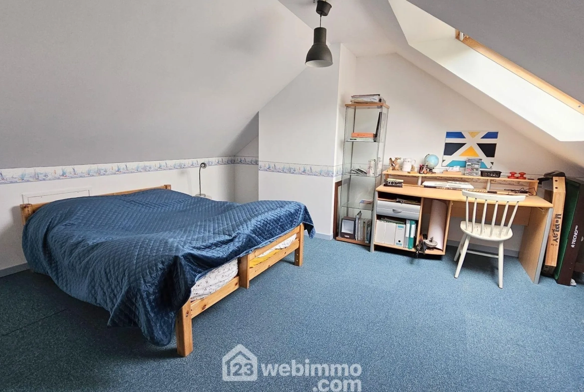 Maison à vendre de 112 m² avec jardin arboré près du Malesherbois 