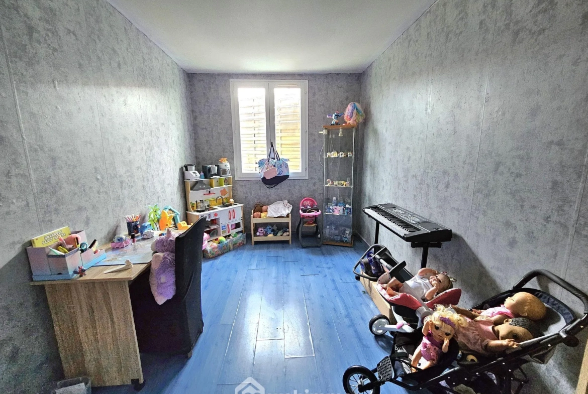 Maison de plain-pied de 100 m² avec jardin à La Grande Paroisse 