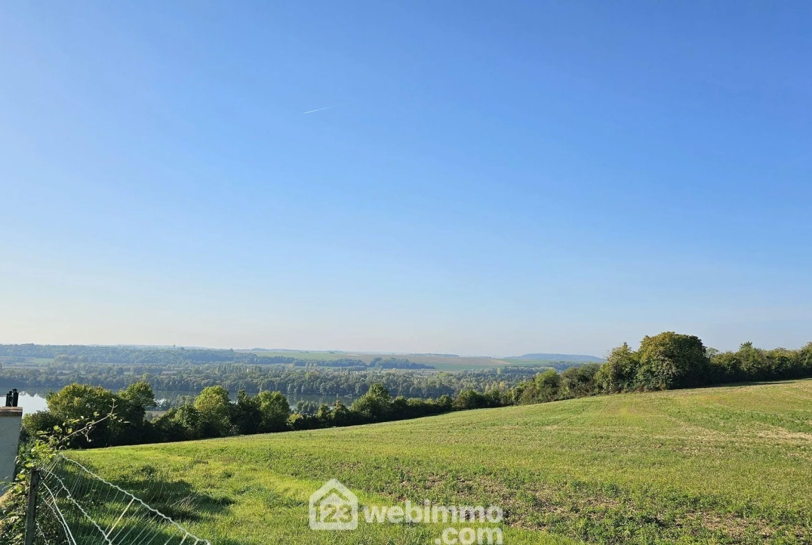 Maison de plain-pied de 100 m² avec jardin à La Grande Paroisse 
